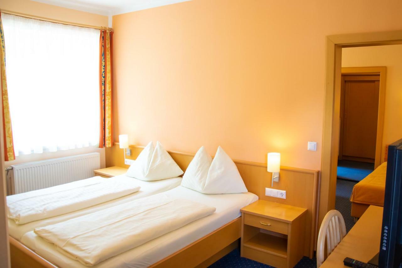 Strandhotel Burgstaller Feld am See Exterior photo